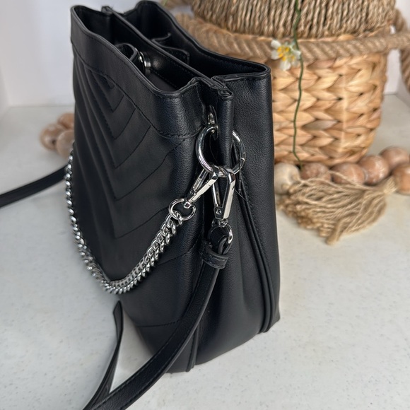 INC-Judith-Convertible-Quilted-Crossbody-Black - Picture 9 of 11